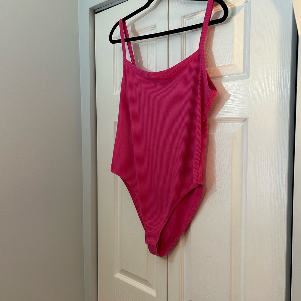 Primark Pink Ribbed Bodysuit NWT Size Large Sleeveless Stretch Tank
